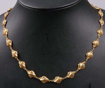 138703. HALSBAND, guld 18K, importstämplat, vikt ca 14 gram.