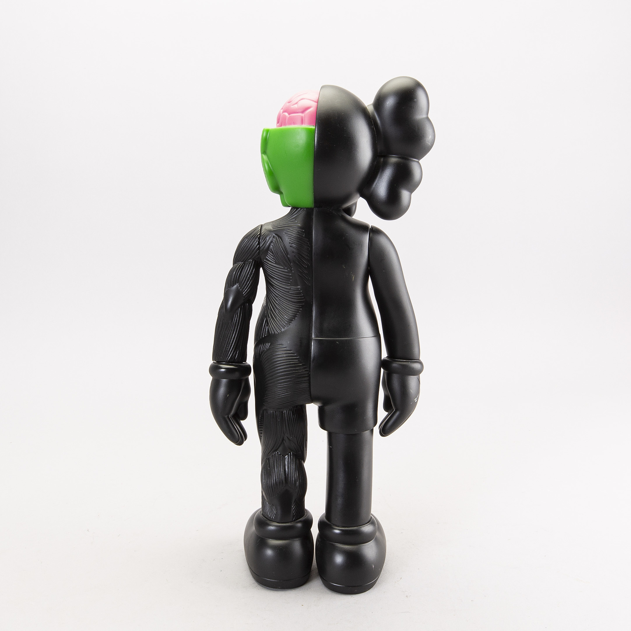 Figurine KAWS ×MEDICOM TOY COMPANION Passing Through 2013 modèle gris