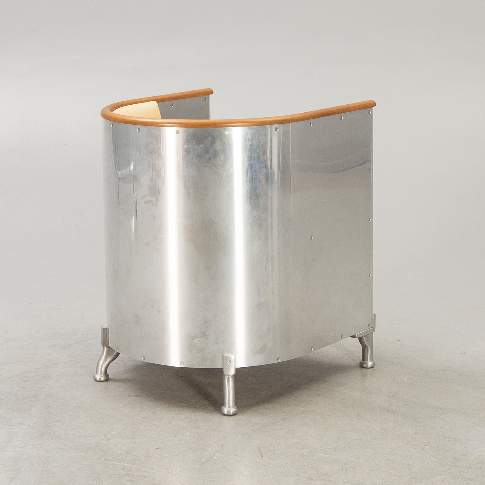 Mats Theselius, fåtölj, "Aluminium chair" Källemo sent 1900-tal ...