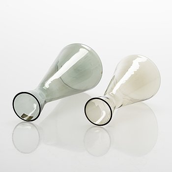 Kaj Franck, four '1541' glass carafes, Nuutajärvi, mid-20th century ...