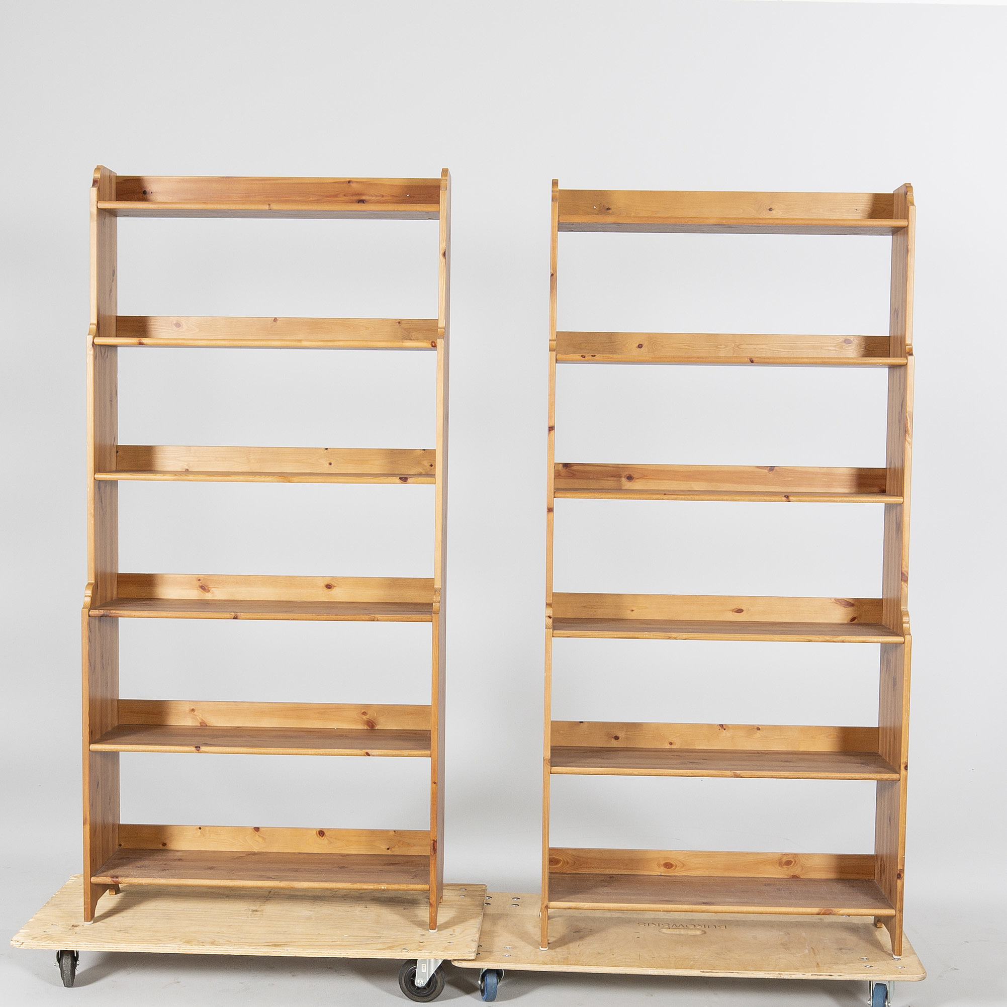 A pair of "Leksvik" IKEA bookcases, late 1900s. Bukowskis