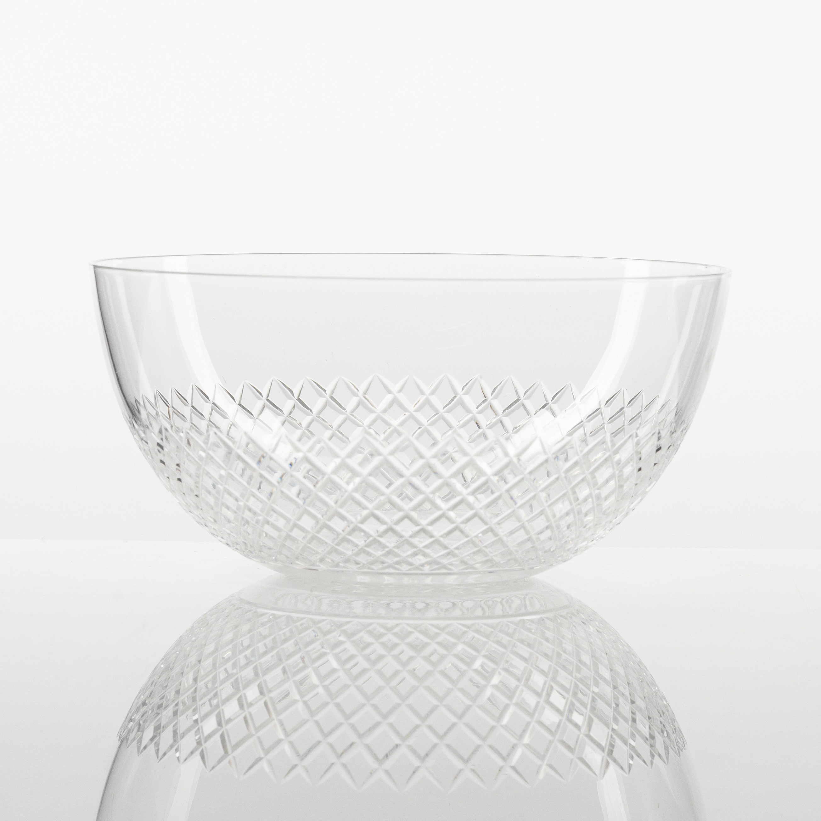 A glass service, Baccarat (50 pieces). Bukowskis