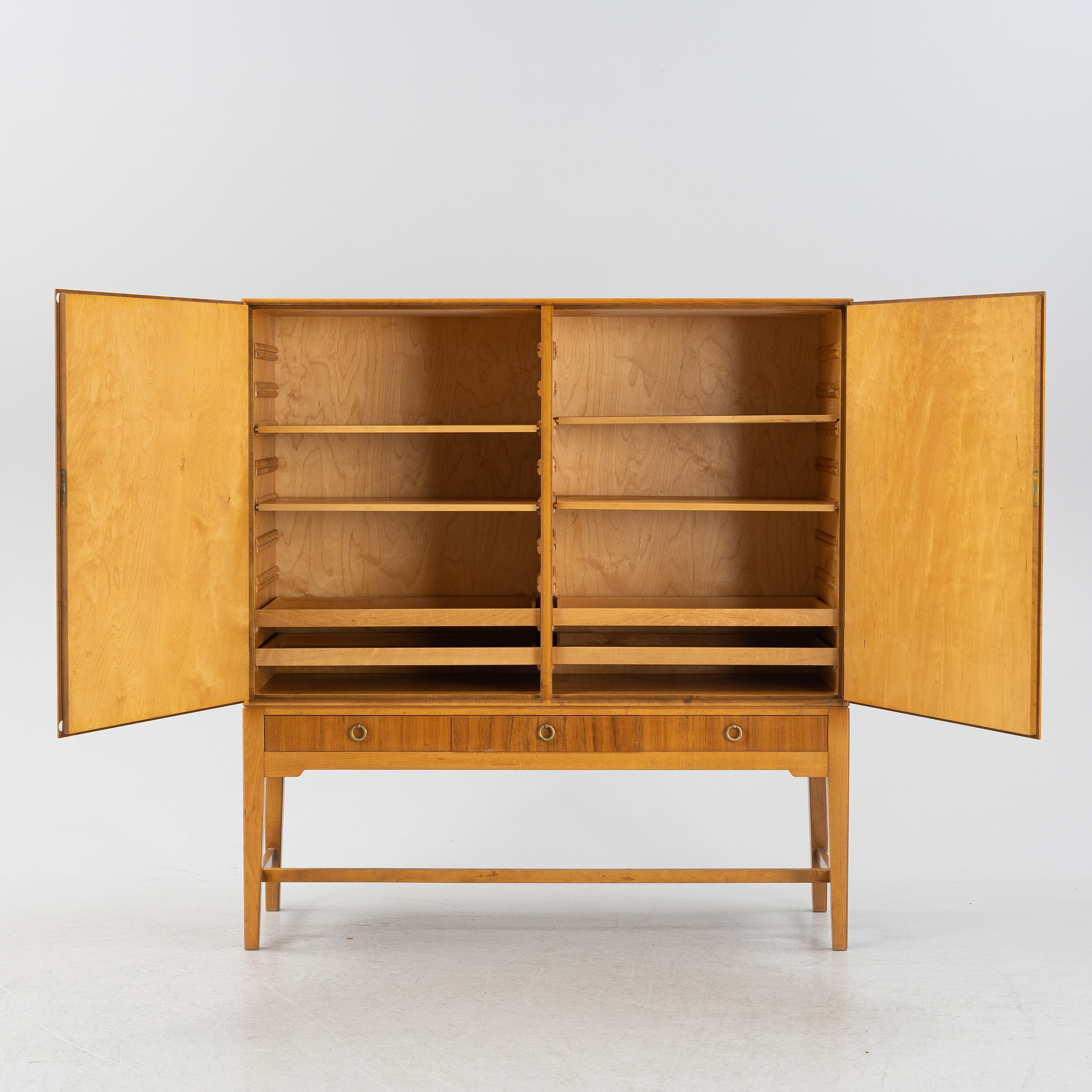 Skåp, Swedish Modern, 1940-tal. - Bukowskis