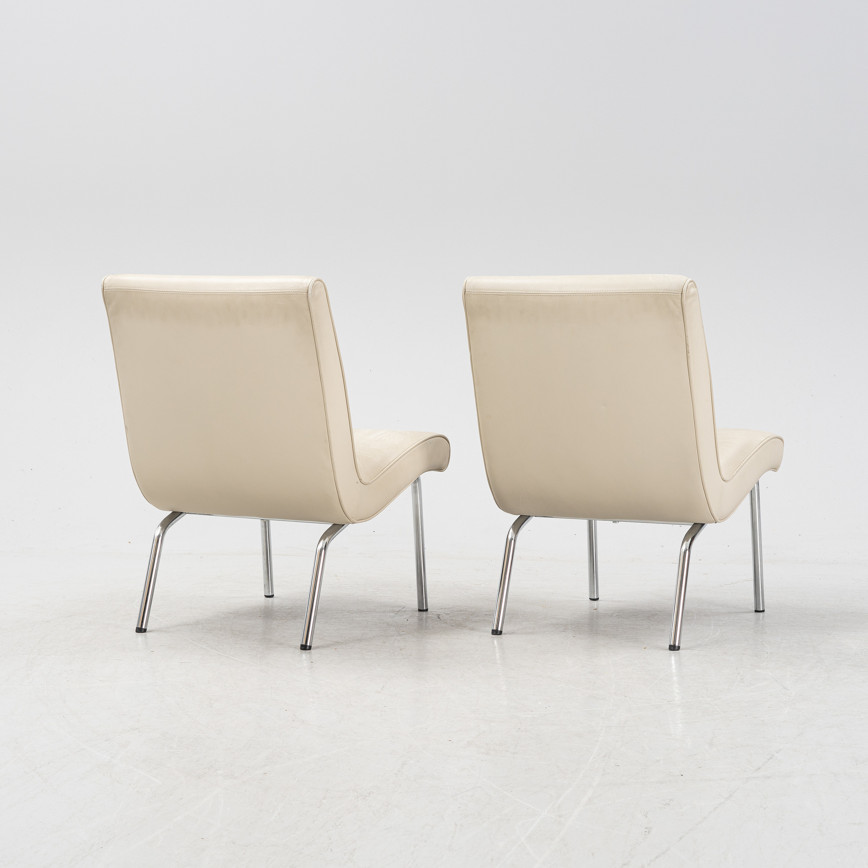 A pair of 'Vostra' easy chairs, Walter Knoll Team for Walter Knoll
