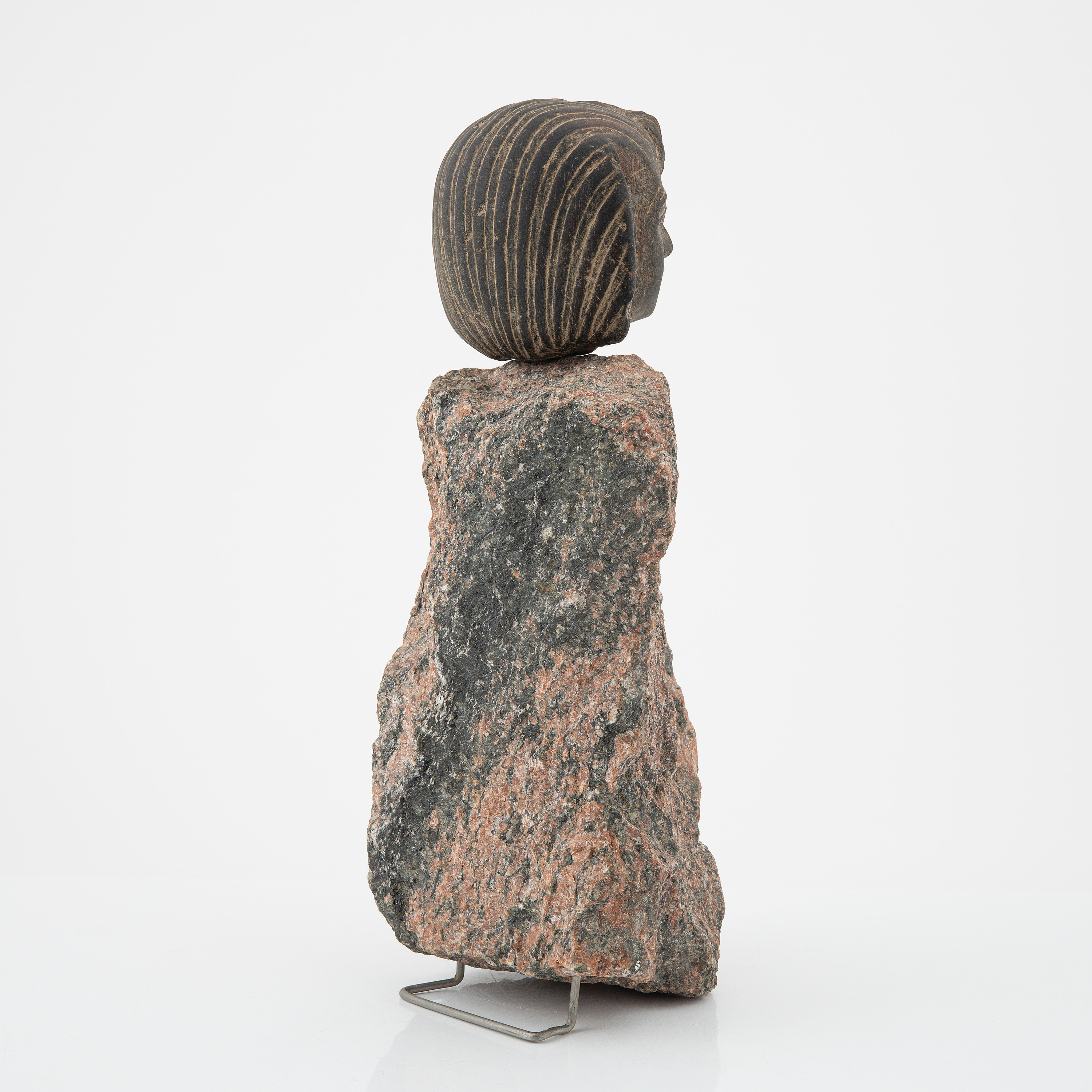 A decorative stone sculpture, 20th/21st Century. Bukowskis
