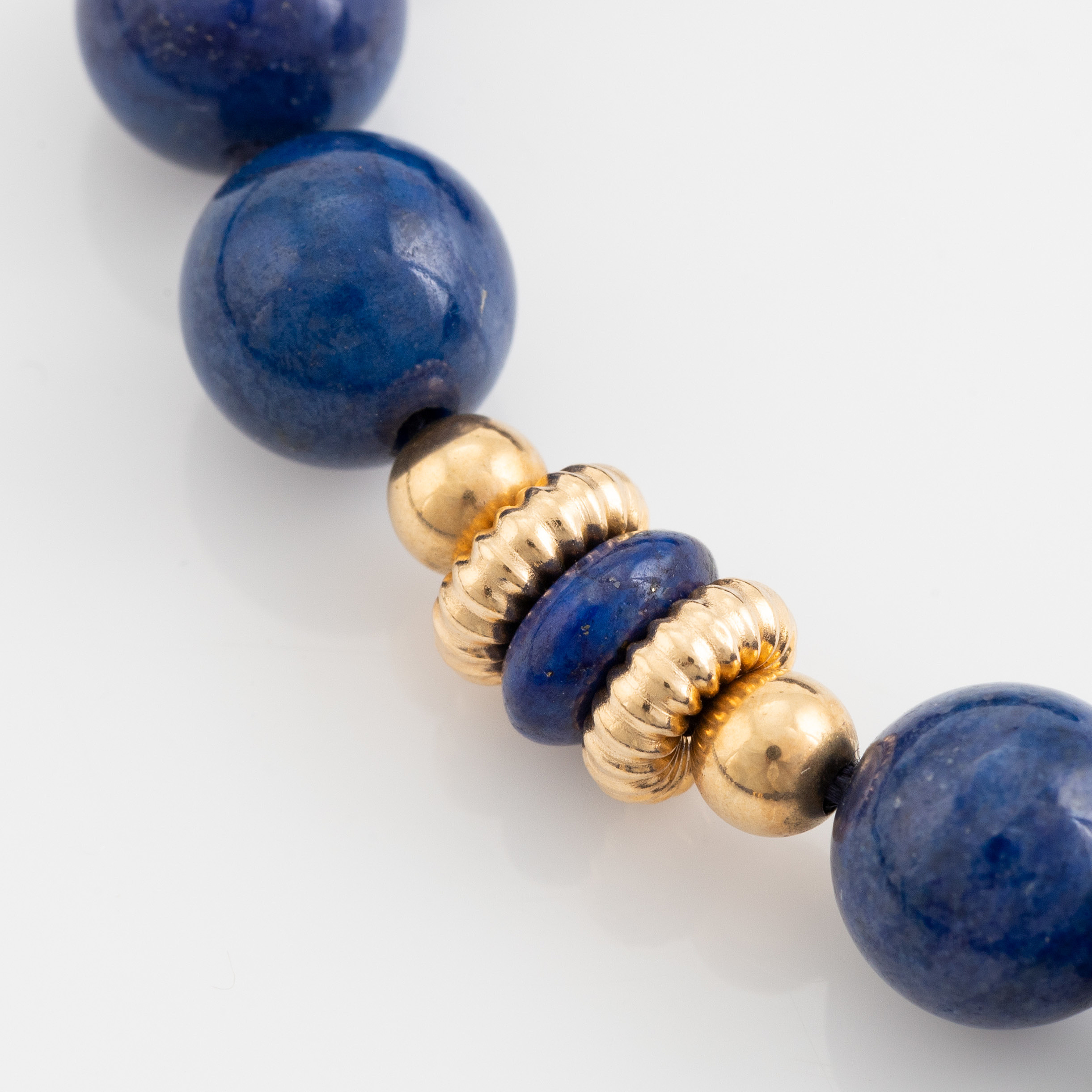 Collier 14K guld och Lapis lazuli. - Bukowskis