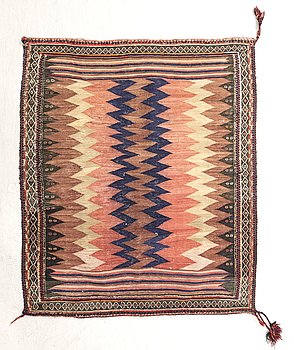 Matta Afshar-Sinjan, Soffreh old 131x119 cm.