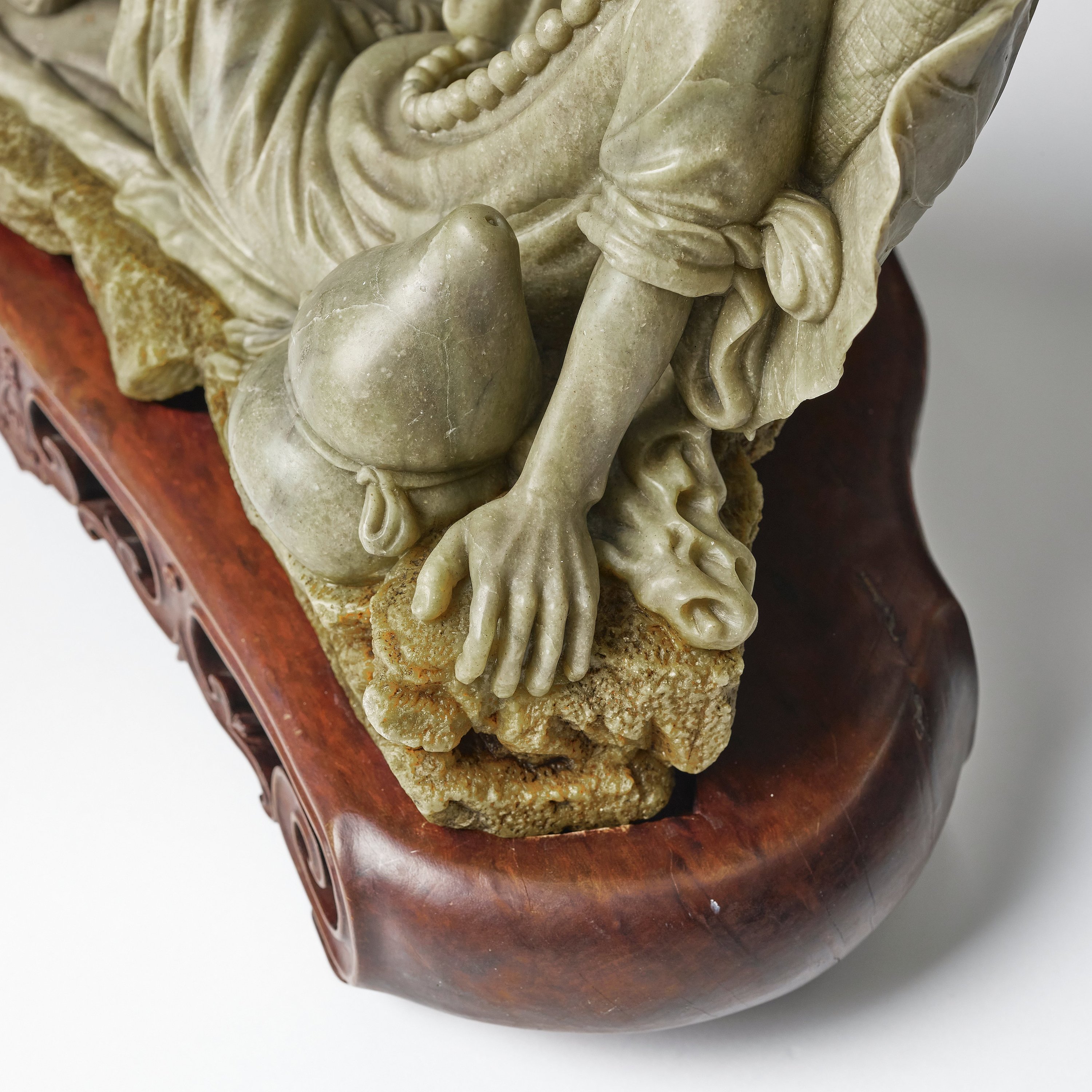 A large Chinese soapstone sculpture of Li Bai, 20th Century. - Bukowskis