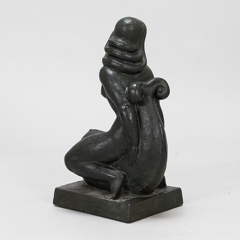 Ivar Johnsson, skulptur, bemålad gips, signerad.