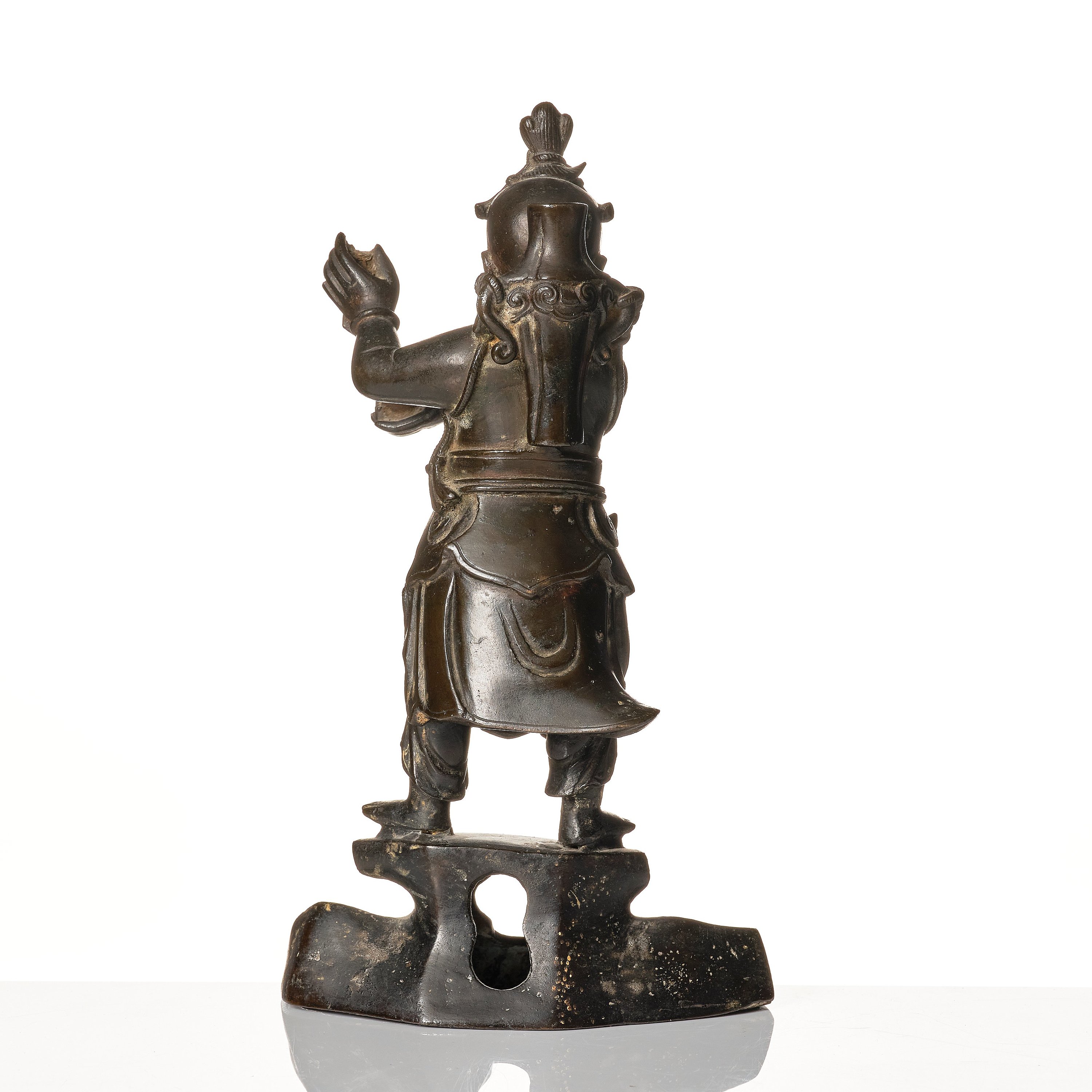 A bronze sculpture/joss stick holder, Ming dynasty (13681644). Bukowskis