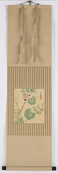 Kakiemono, färg och tusch på papper. Japan, okänd konsnär, 1900-tal. Signerad Gyokdo 玉堂. Socker ärtor.