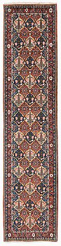 A Baktiari runner, c. 395 x 92 cm.