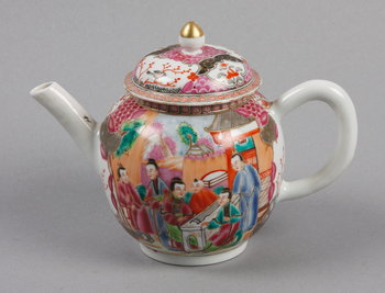 148833. TEKANNA, porslin, Qianlong, Kina 1700-tal.