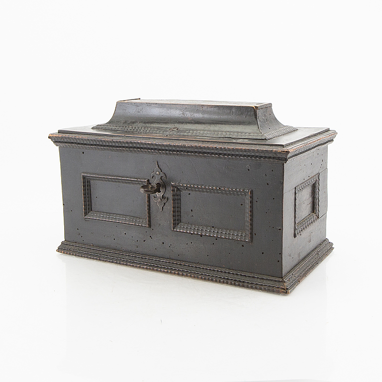 A Swedish 18th century Baroque wooden box.