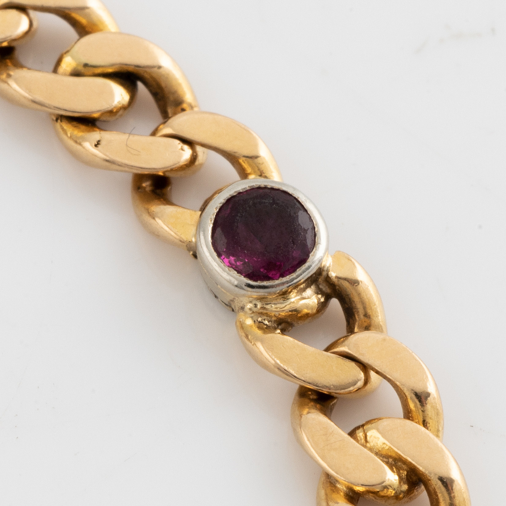 Armband 18K Guld Pansarl nk Med Briljantslipade Diamanter Och Rubiner armband-18k-guld-pansarl-nk-med-briljantslipade-diamanter-och-rubiner