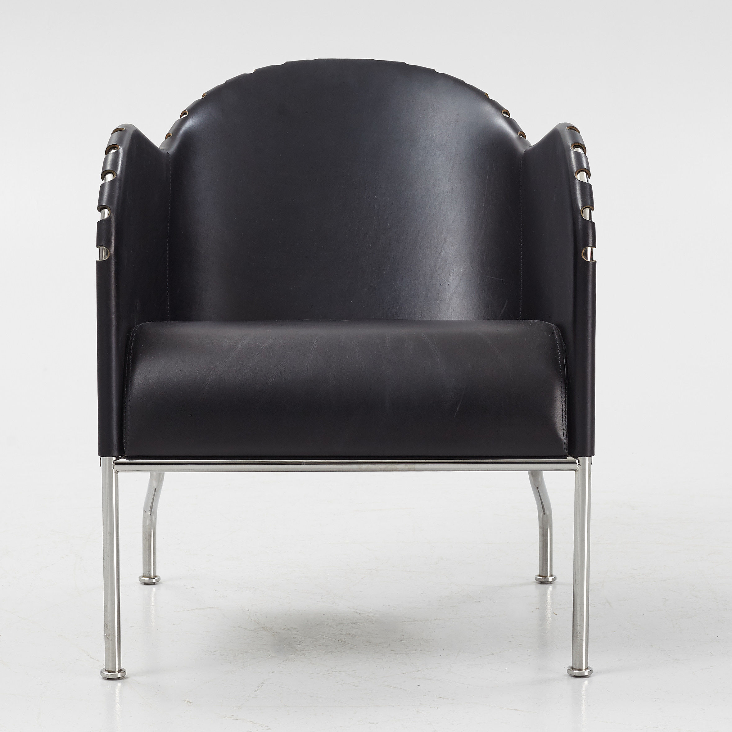 Mats Theselius, a 'Bruno' lounge chair from Källemo. - Bukowskis