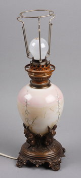151625. BORDSLAMPA, nyrokoko 1800-talets slut.