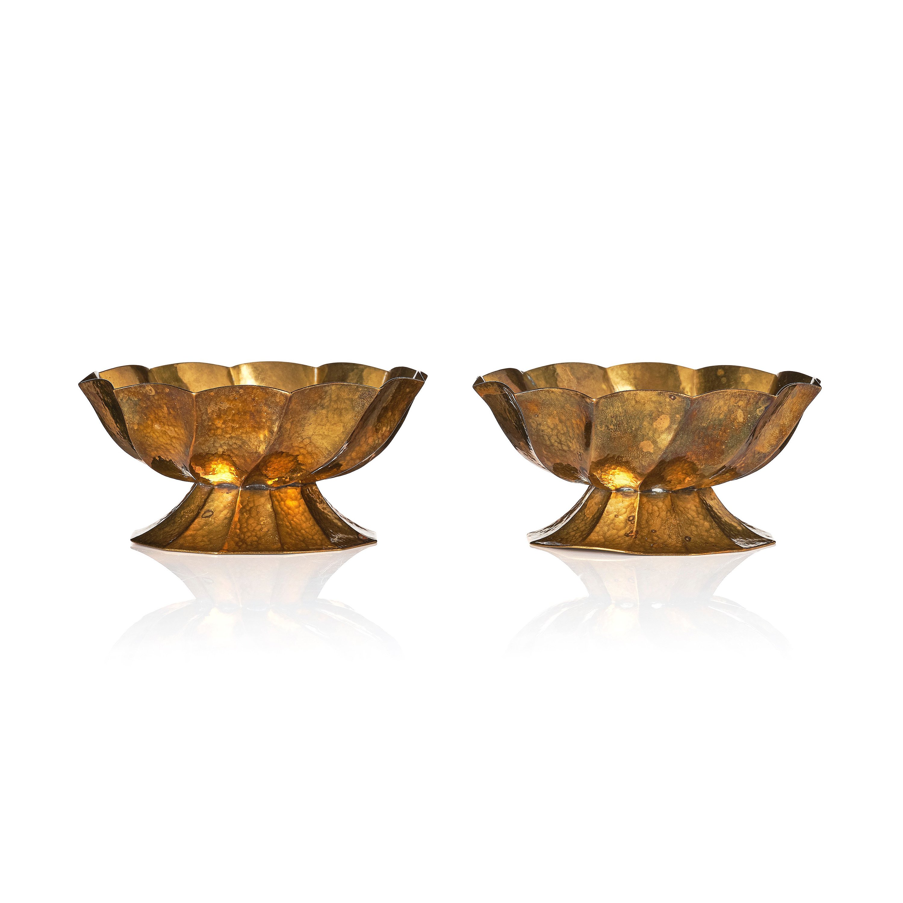 Josef Hoffmann, a pair of brass bowls, Wiener Werkstätte, Austria ca ...