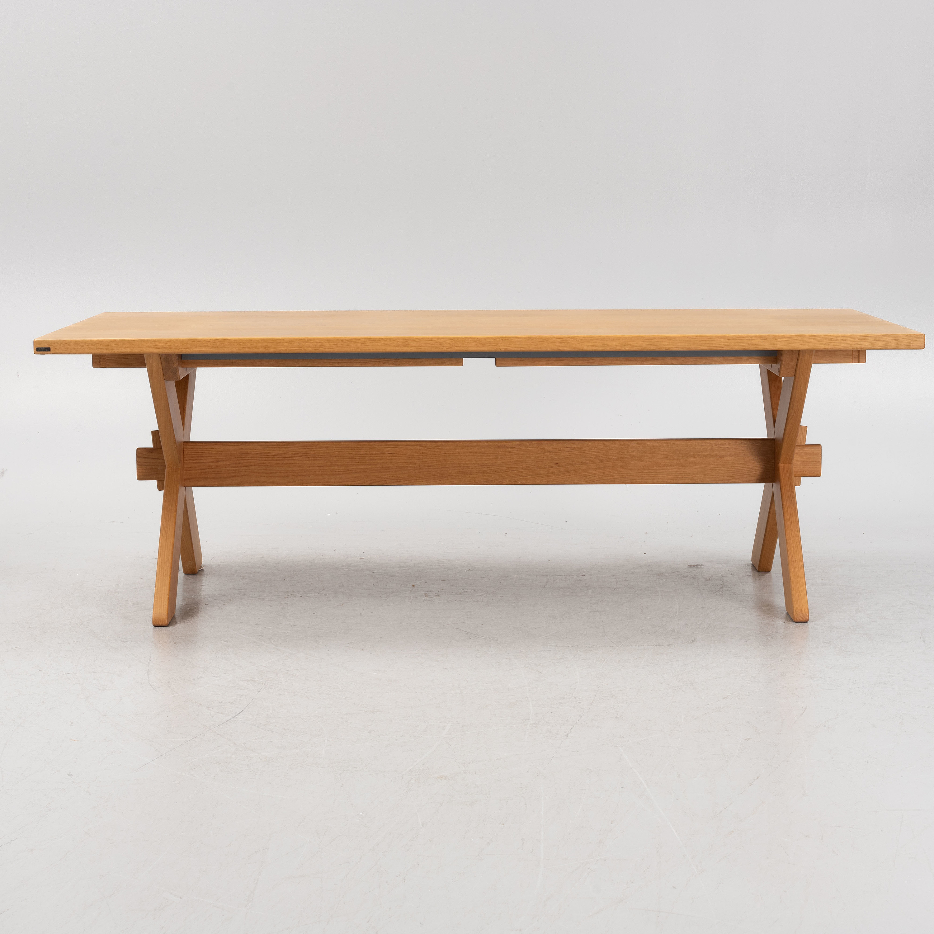 Dining table, 