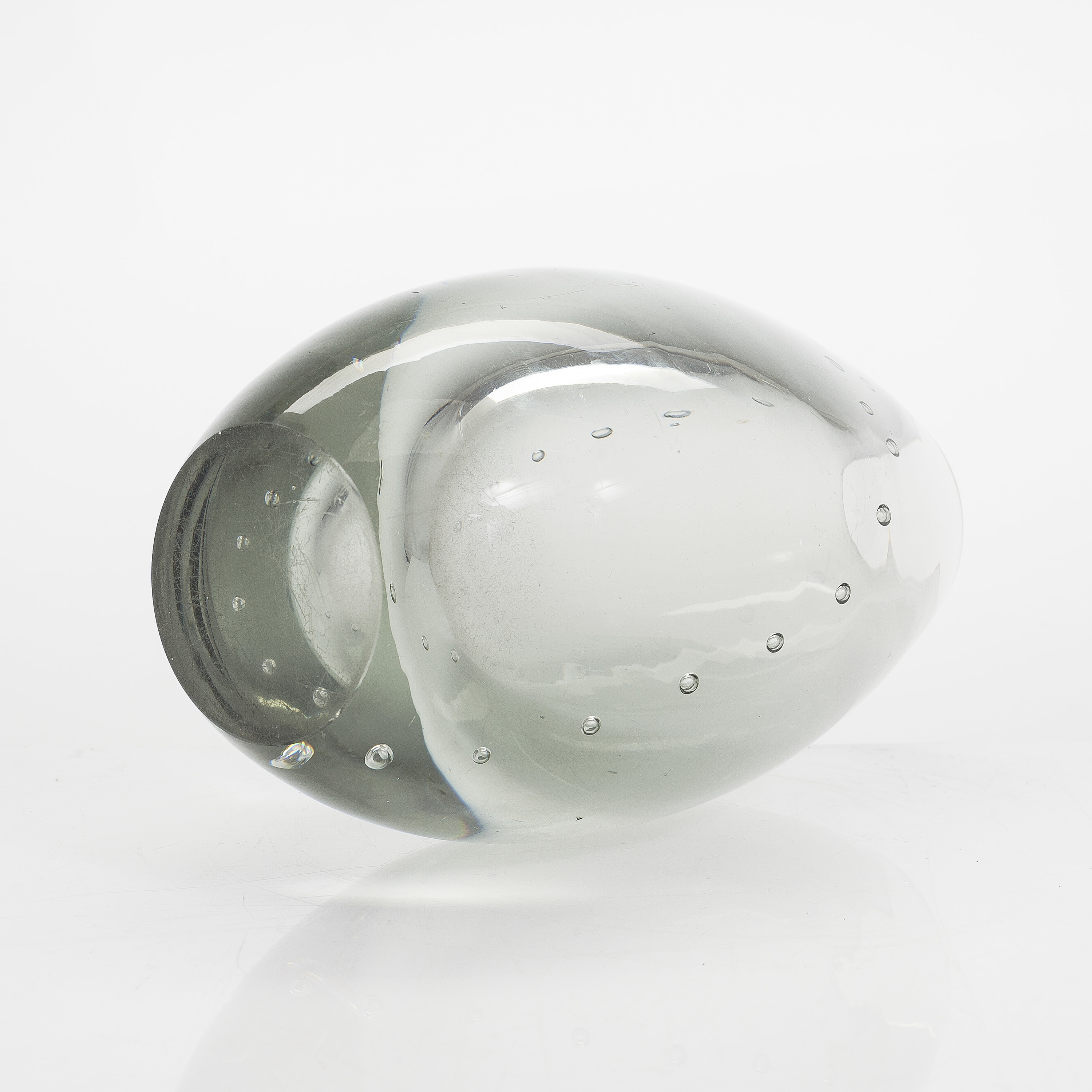 Gunnel Nyman, A 'String of Pearls' vase, signed G. Nyman Nuutajärvi