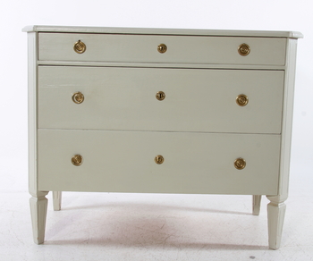 15201. BYRÅ, gustaviansk stil, tidigt 1900-tal.