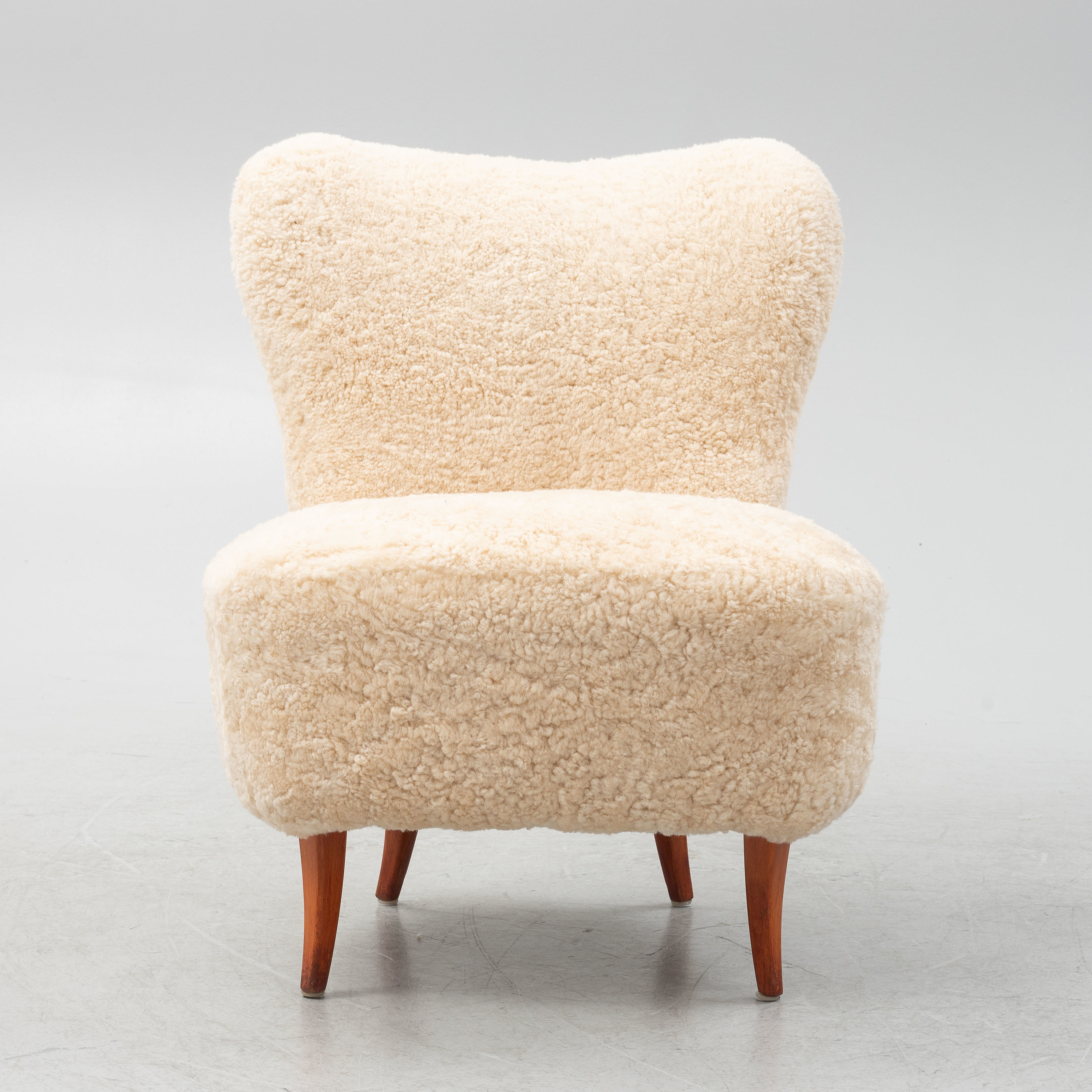 A mid century modern lounge chair. - Bukowskis