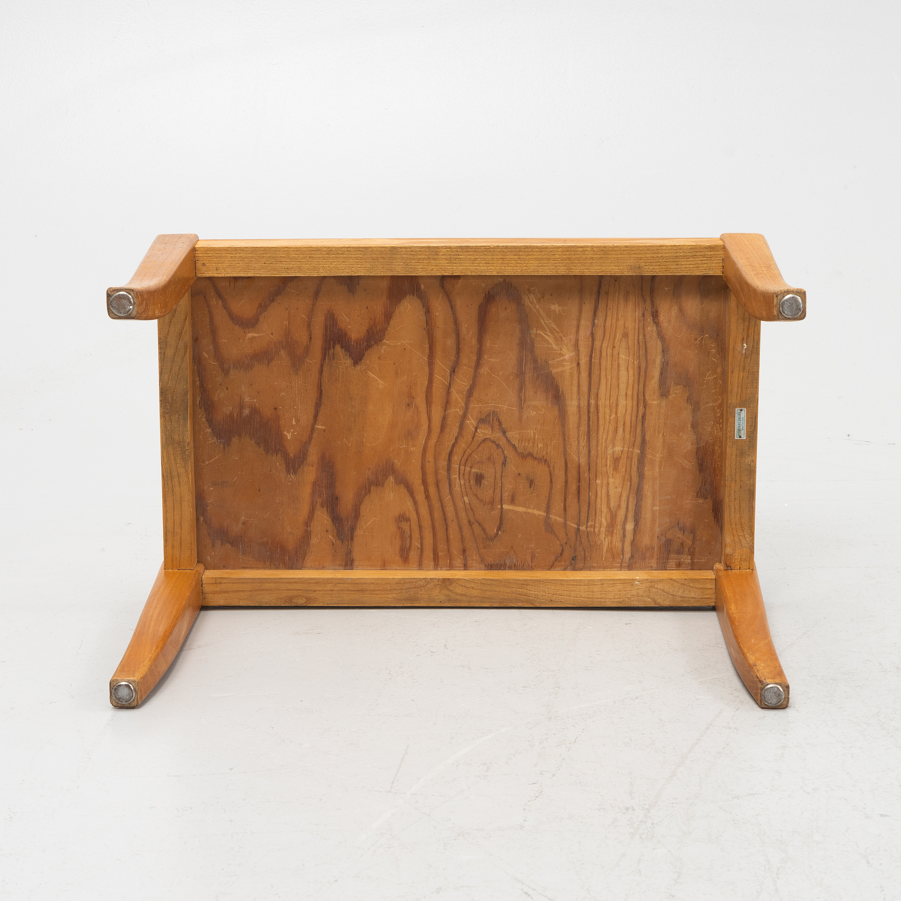 A Swedish Modern side table, Heminredning Skellefteå, 1940's. - Bukowskis