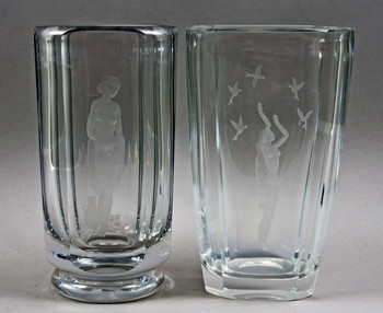 152625. VASER, 2 st. Glas, bl.a Orrefors.