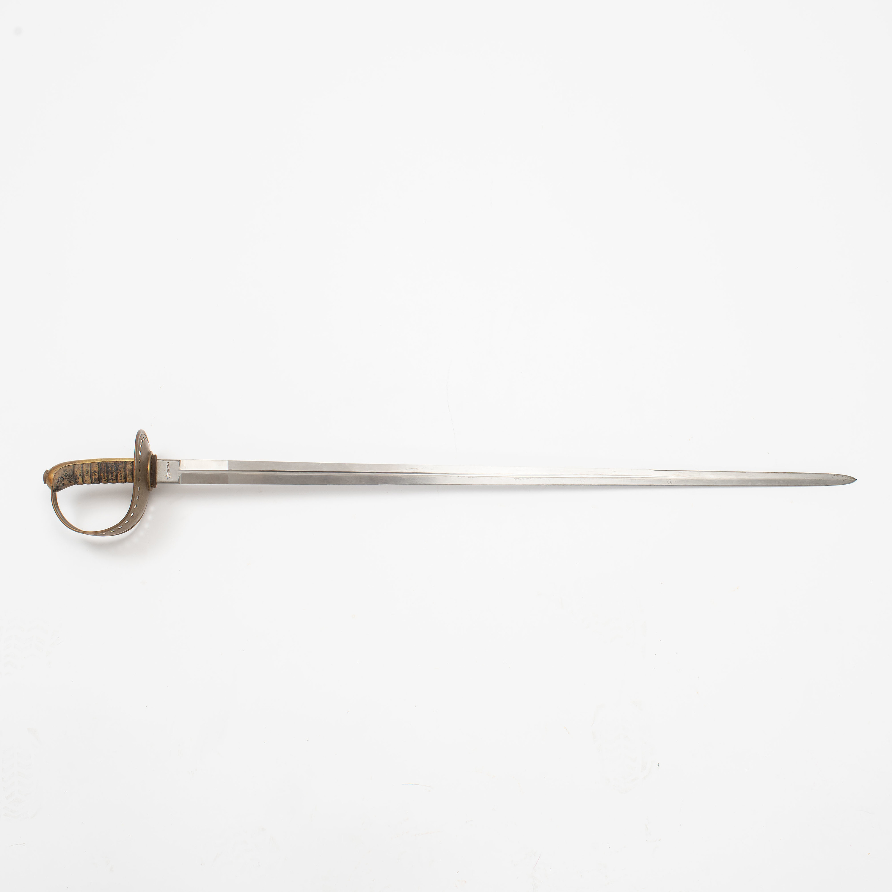 A Swedish cavalry saber. - Bukowskis