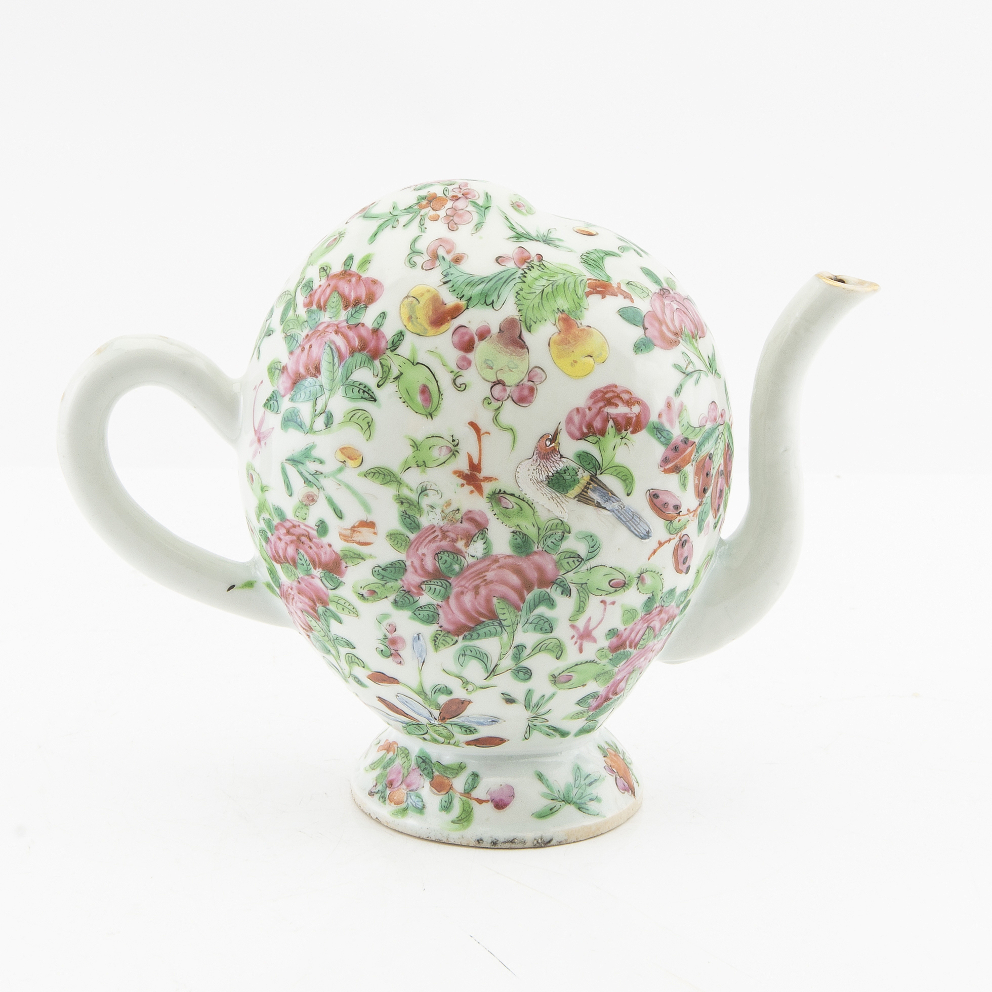 Cadogan teapot China porcelain late 19th century. Bukowskis