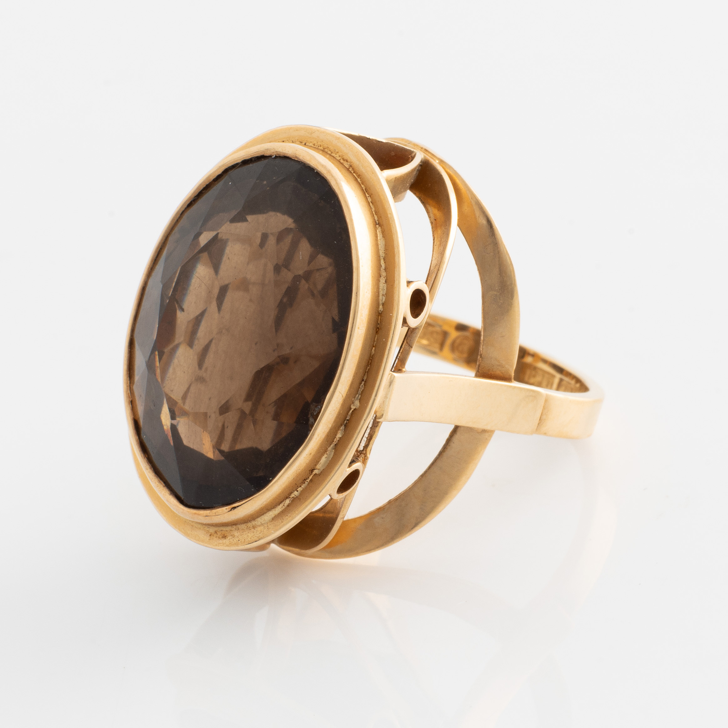 Ring Cocktailring 18K Guld Med R kkvarts Bukowskis