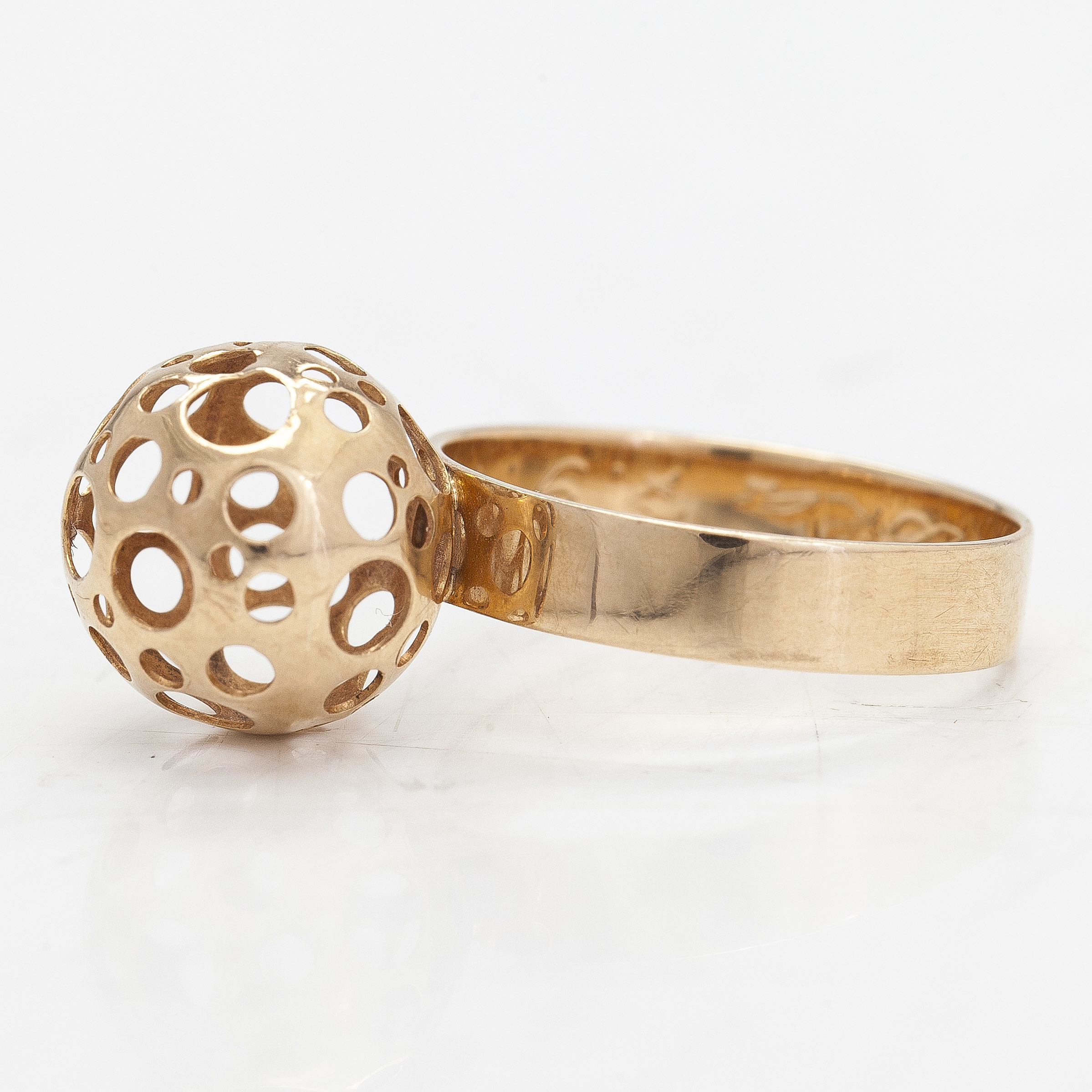 Liisa Vitali Ring Lepp kerttu 14K Guld Westerback Helsingfors Liisa Vitali Ring Lepp kerttu 14K Guld Westerback Helsingfors