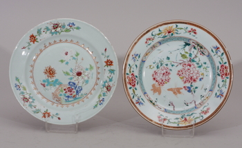 1557. TALLRIKAR, 4 st. Kina, 1700-tal.
