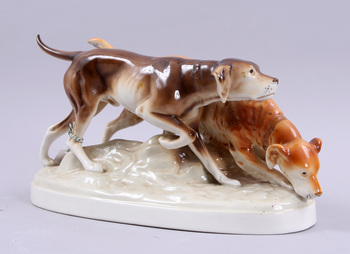 158901. FIGURGRUPP, porslin. Royal Dux.