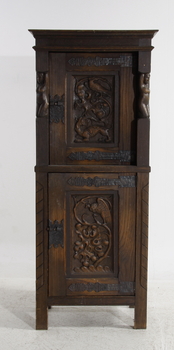 16265. SKÅP, Nyrenässans, 1800-talets slut.