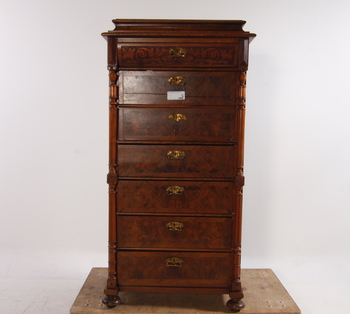 16499. CHIFFONJE. Nyrenässans ,sekelskiftet 18001900.