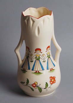 169121. VAS, flintgods, jugend Daldansen, Rörstrand, 1900-talets början.