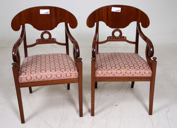 171117. KARMSTOLAR, ett par, Karl Johanstil,  1900-tal.