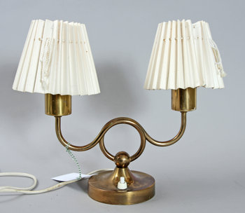 177247. BORDSLAMPA, mässing. Modell B 2483, firma Svenskt Tenn.