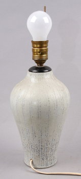 180200. BORDSLAMPA, stengods, Gunnar Nylund, Rörstrand.