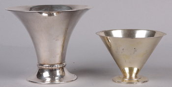 182218. SKÅLAR, 2 st, silver. CG Hallberg 1931 resp GAB 1928.