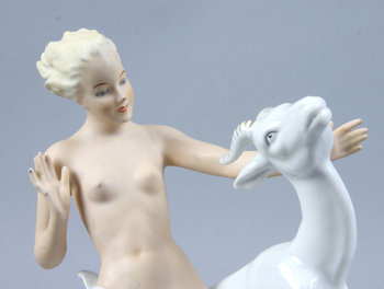 184065. FIGURIN, porslin, Schaubach, 1900-talets andra hälft.