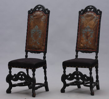 187621. STOLAR ett par, barock 1700-tal.