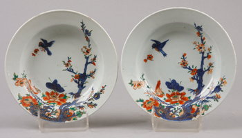 188099. TALLRIKAR, ett par, porslin, Qianlong, Kina 1700-tal.