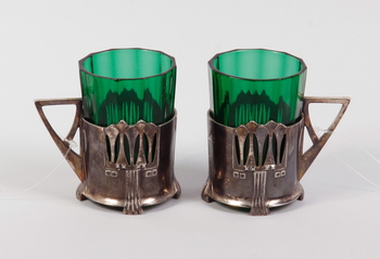 18975. TEGLAS I BEHÅLLARE, ett par, vitmetall, WMF, Jugend, 1900-talets första hälft.