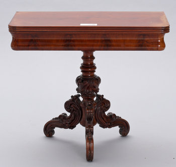 189813. SPELBORD, nyrokoko, 1800-talets andra hälft.