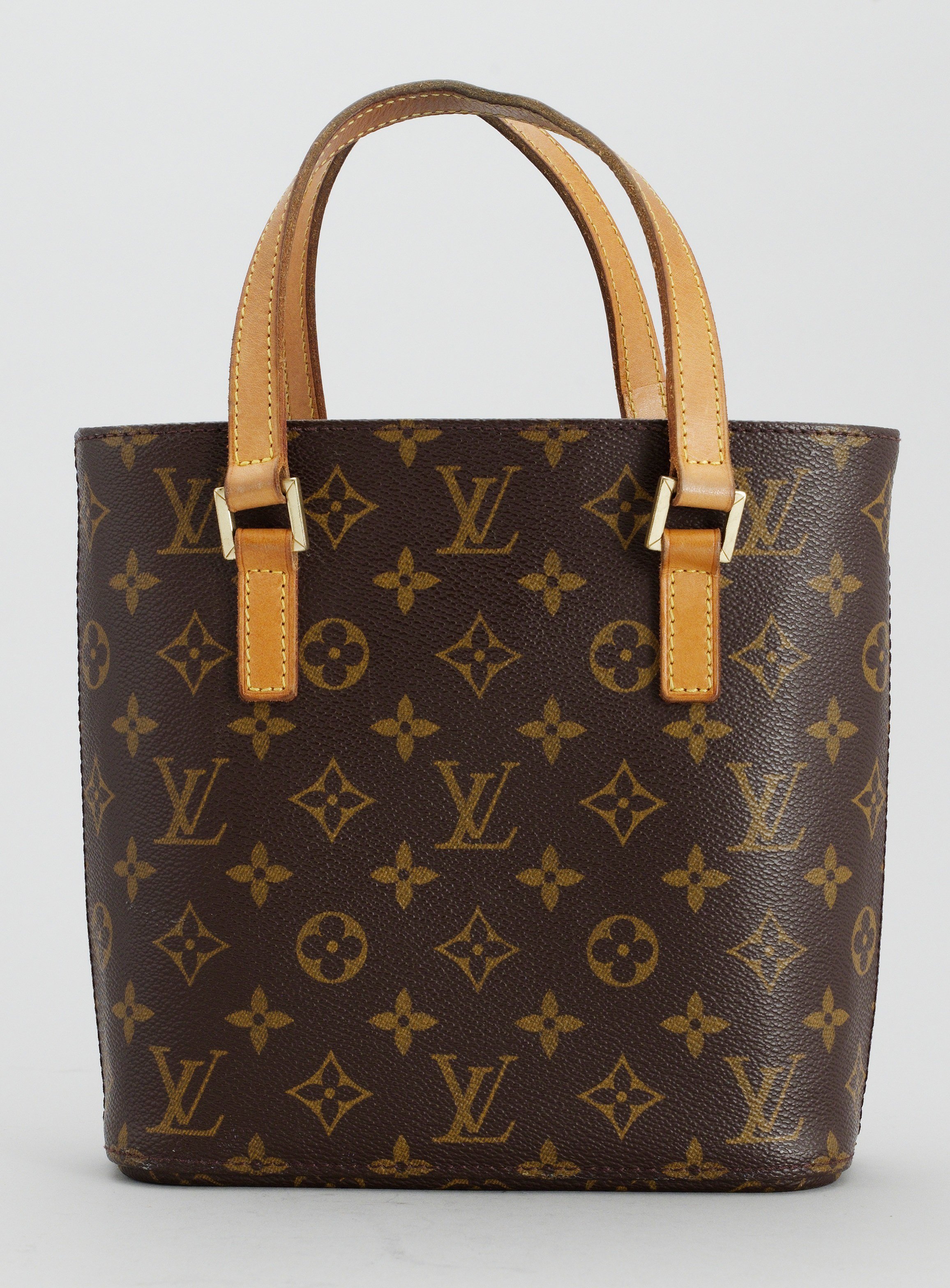 A Louis Vuitton hand bag. Bukowskis