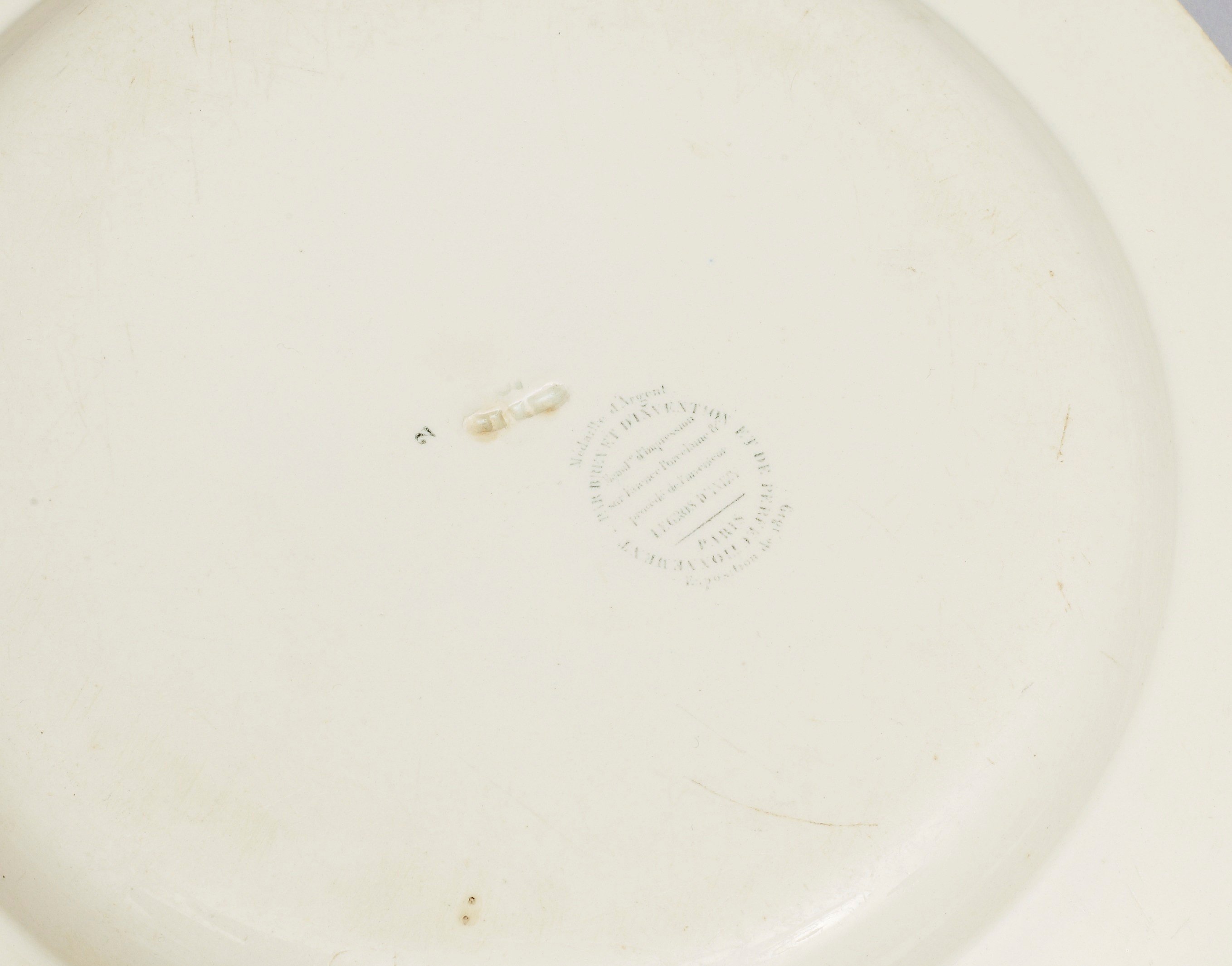 A set of nine French dinner plates, early 19th Century. Bukowskis