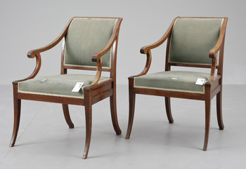 193841. KARMSTOLAR, ett par, empire, 1800-talets första hälft.