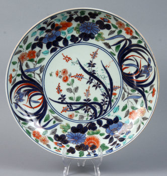 194207. FAT, porslin, Japan, 1700-tal.